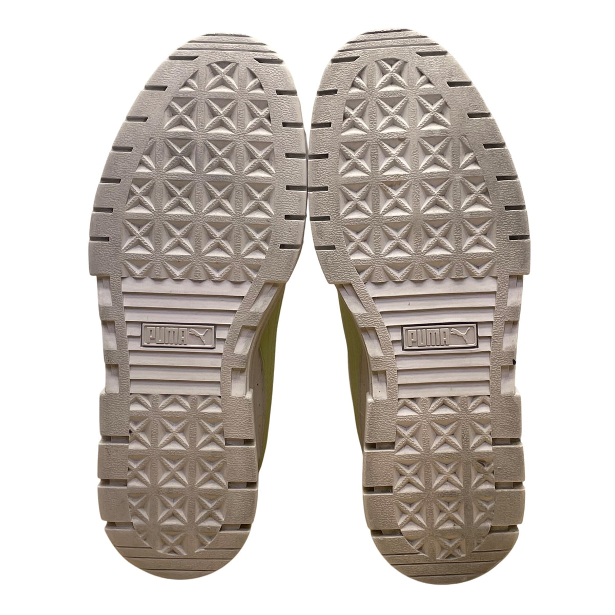 Puma Women’s White Green Pink Leather Lace Up Casual Platform Sneakers Size 8.5