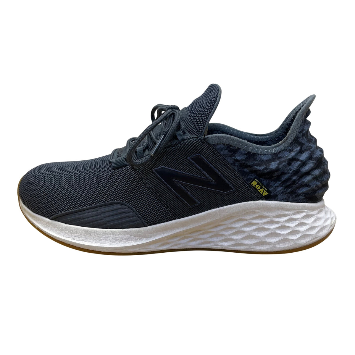 New Balance Men’s Navy Mesh Fresh Foam Roav  Running Sneakers Size 9.5