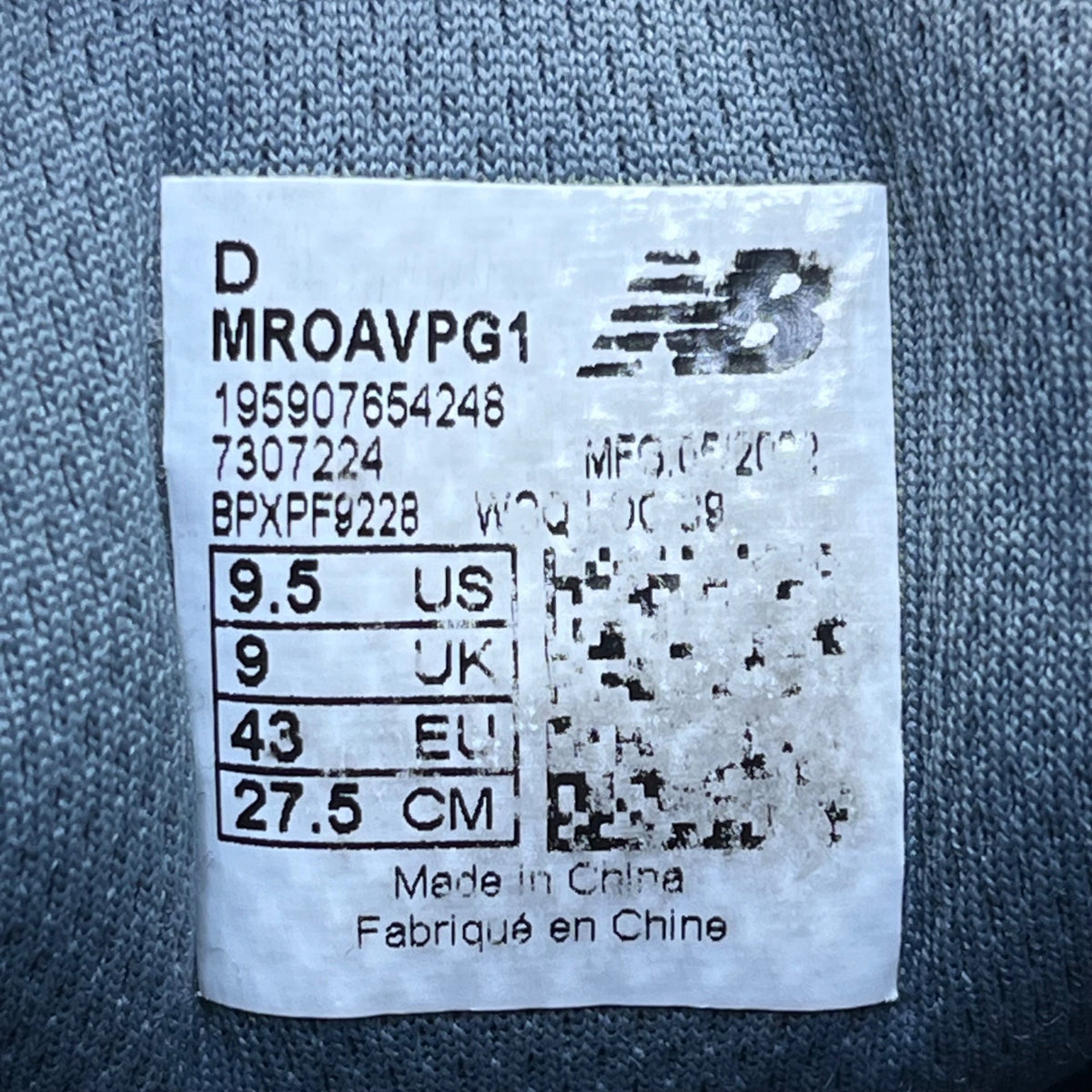 New Balance Men’s Navy Mesh Fresh Foam Roav  Running Sneakers Size 9.5