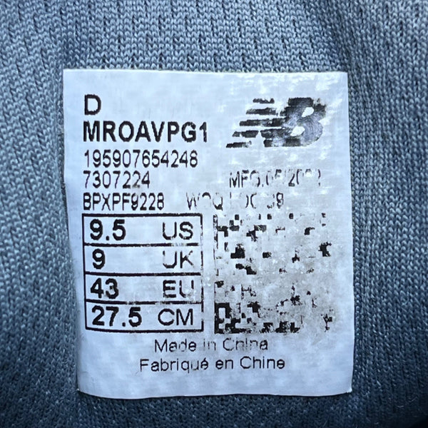 New Balance Men’s Navy Mesh Fresh Foam Roav  Running Sneakers Size 9.5