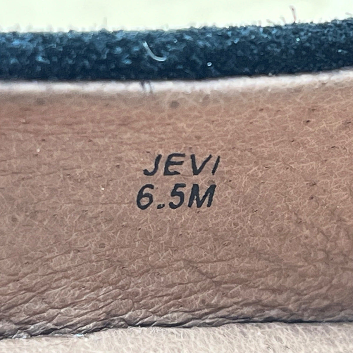 Donald J Pliner Women’s Black Kid Suede Jevi-KS Block Heel Pumps Size 6.5M