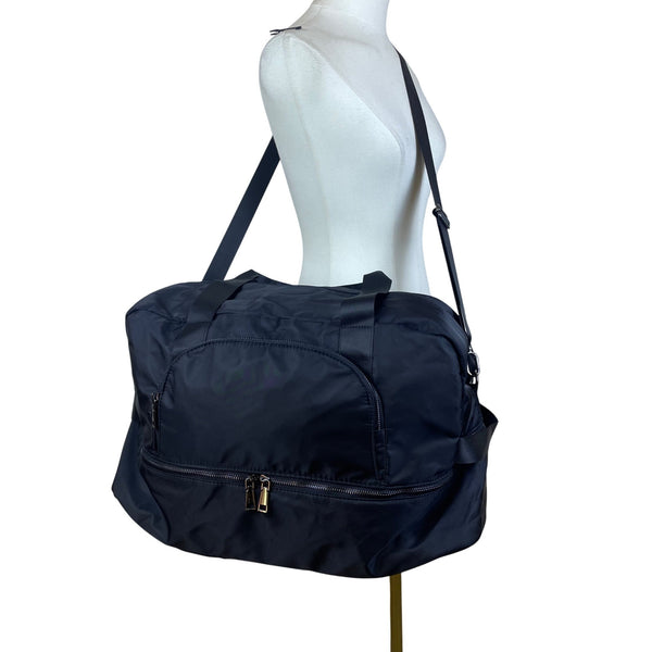 Women’s Black Nylon Travel Gym Crossbody Strap Zipper Detail Duffle Bag  Size L