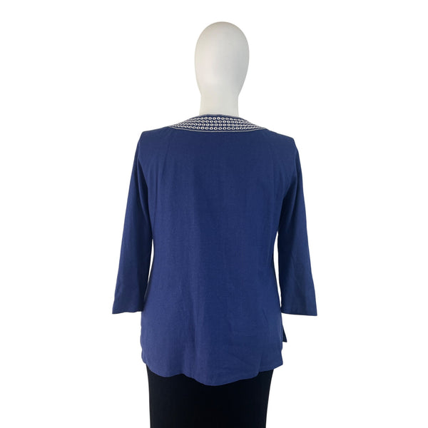 Carole Little Women’s Blue 3/4 Sleeve Top Embroidered Neckline Split Hem Sz 1X