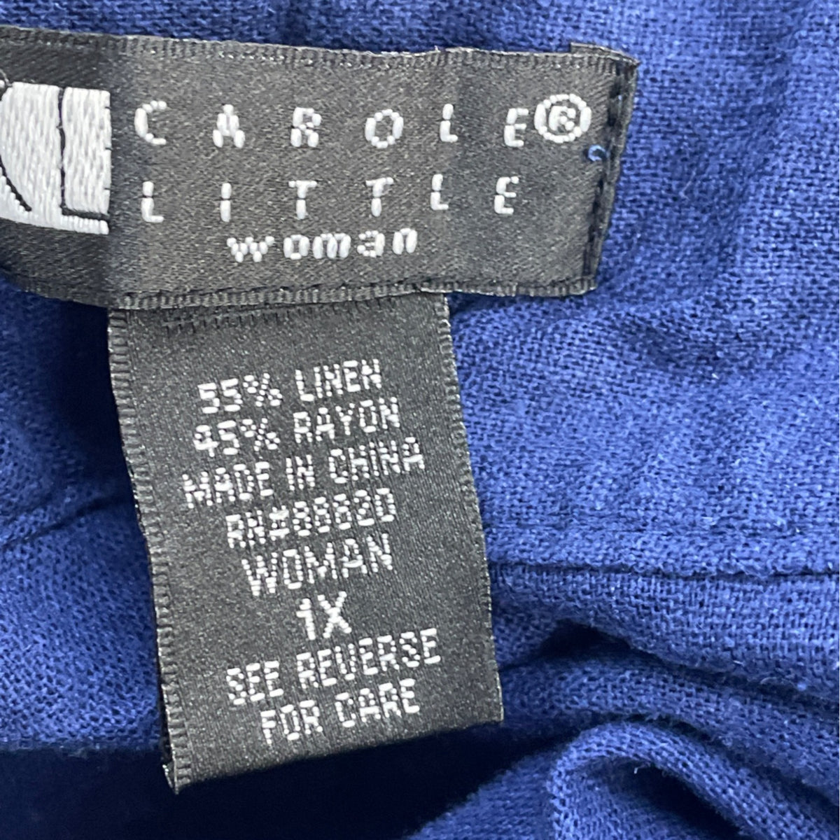 Carole Little Women’s Blue 3/4 Sleeve Top Embroidered Neckline Split Hem Sz 1X