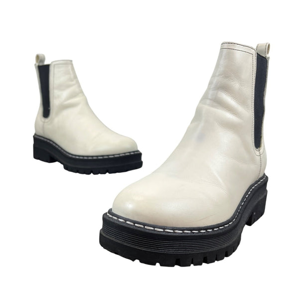 Marc Fisher Ivory White Leather/Textile Womens Chelsea Boots Size 7M