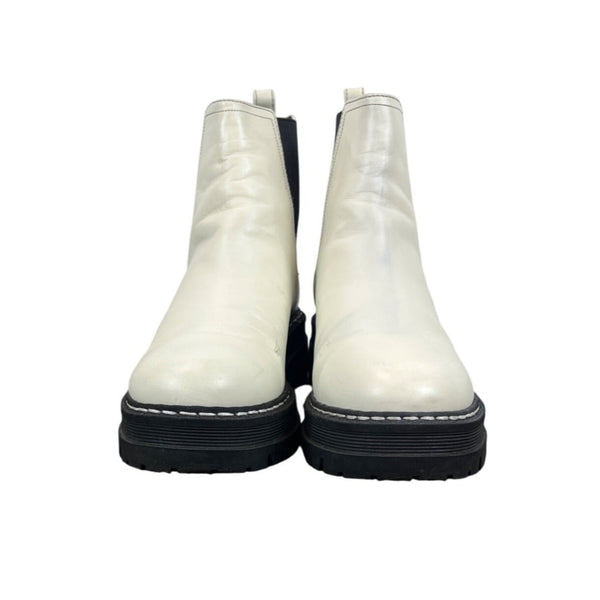 Marc Fisher Ivory White Leather/Textile Womens Chelsea Boots Size 7M