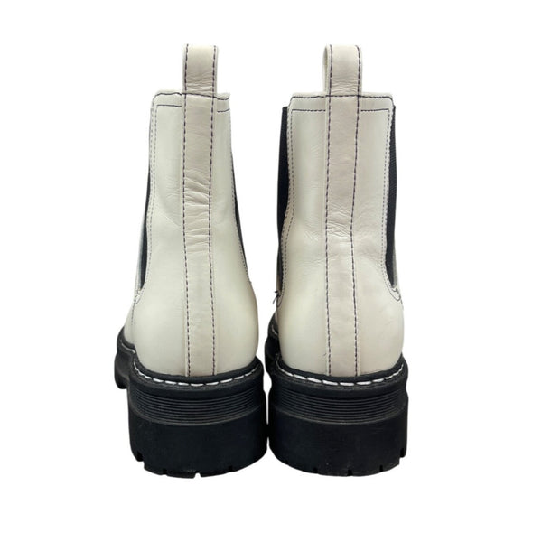 Marc Fisher Ivory White Leather/Textile Womens Chelsea Boots Size 7M