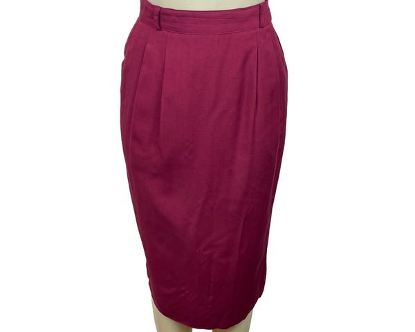 Liz Claiborne Women's Wine Red Classic Pencil Shape Pleated Skirt Sz 10