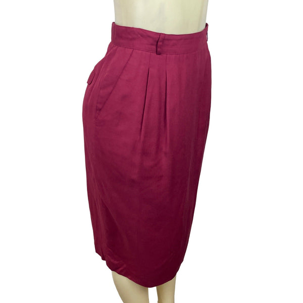 Liz Claiborne Women's Wine Red Classic Pencil Shape Pleated Skirt Sz 10