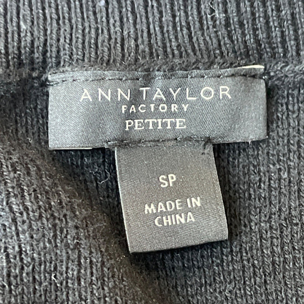 Ann Taylor Women's Factory Black & White Striped Long sleeve Sweater Sz SP