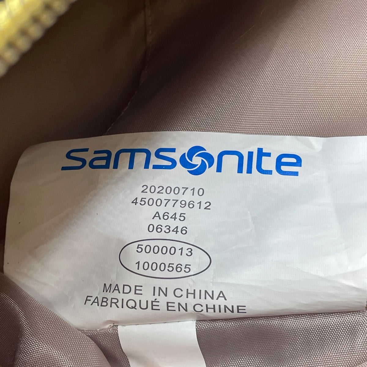 Samsonite Women’s Black Nylon With Zippered Pockets Spacious Design Tote Bag