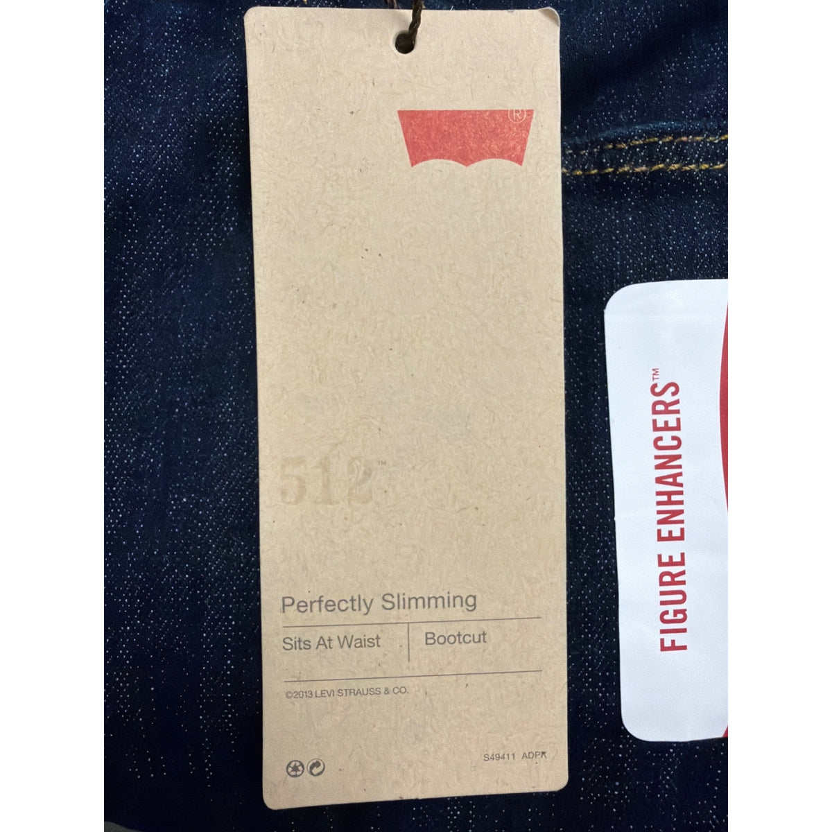 Levis Womens Dark Wash Denim Bootcut Jeans Mid Rise Slimming Size 10 Medium Fit