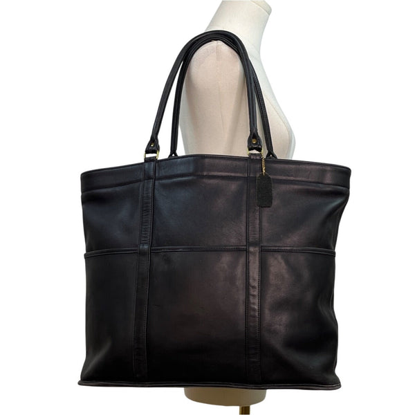 Vintage Coach Black Leather Shoulder Straps & Gold-Tone Hardware Tote Bag Sz L