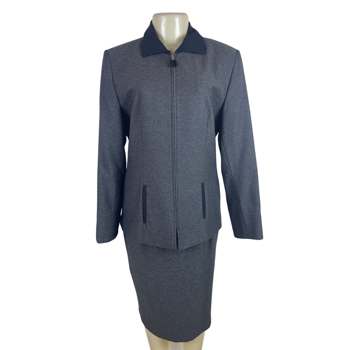 Sag Harbor Suit Ladies Grey Jacket & Skirt Set Formal Office Wear Sz 10 - New