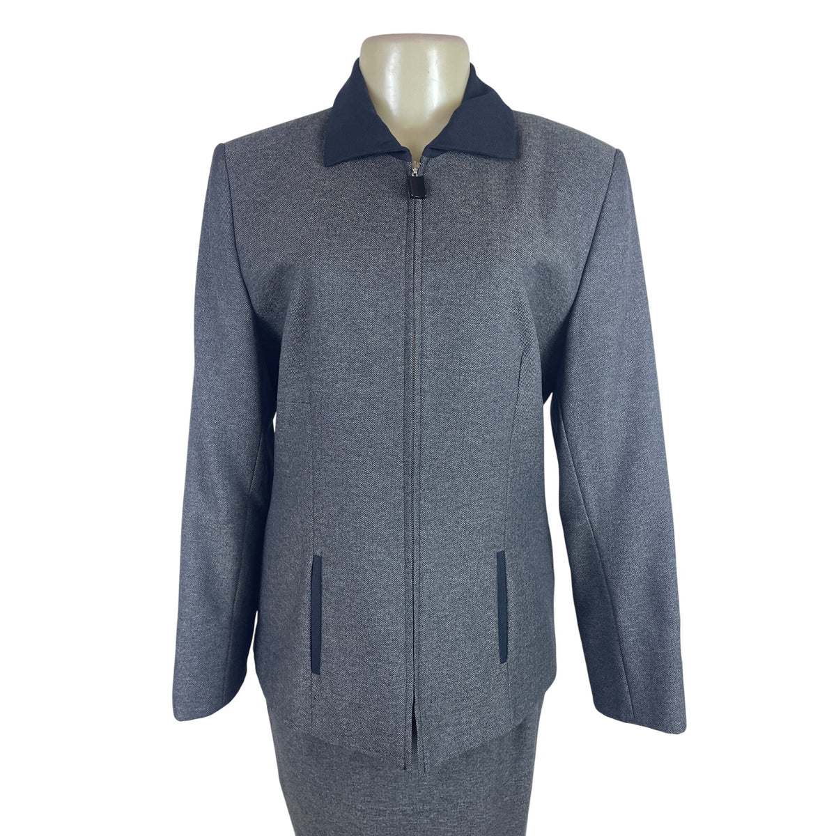 Sag Harbor Suit Ladies Grey Jacket & Skirt Set Formal Office Wear Sz 10 - New