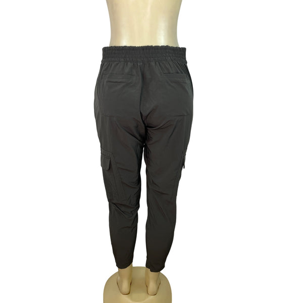 Athleta Womens Gray Elastic Waist Cargo Pants With Zipper & Snap Pockets Size 8