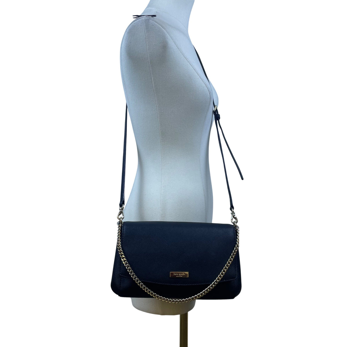 Kate Spade Women’s Black Leather Compact Chain Strap Crossbody Clutch Bag