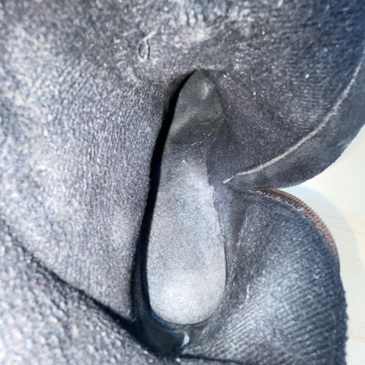 La Canadienne Women’s Brown Suede Knee-High Waterproof Boots Size 10 M