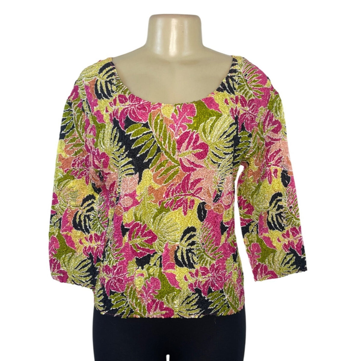 Magic Crush Tropical Floral Crinkled Top One Size Fits S-L Lightweight Stretchy
