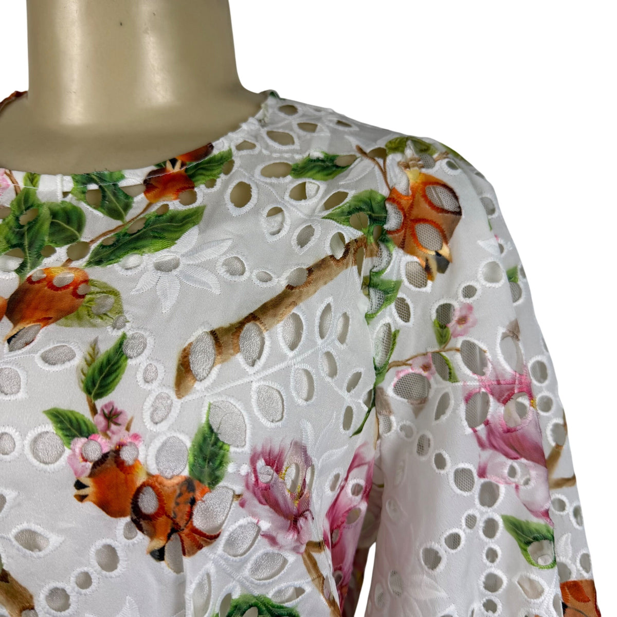 Gracia Womens White Floral Eyelet Lace Peplum Top  Size M