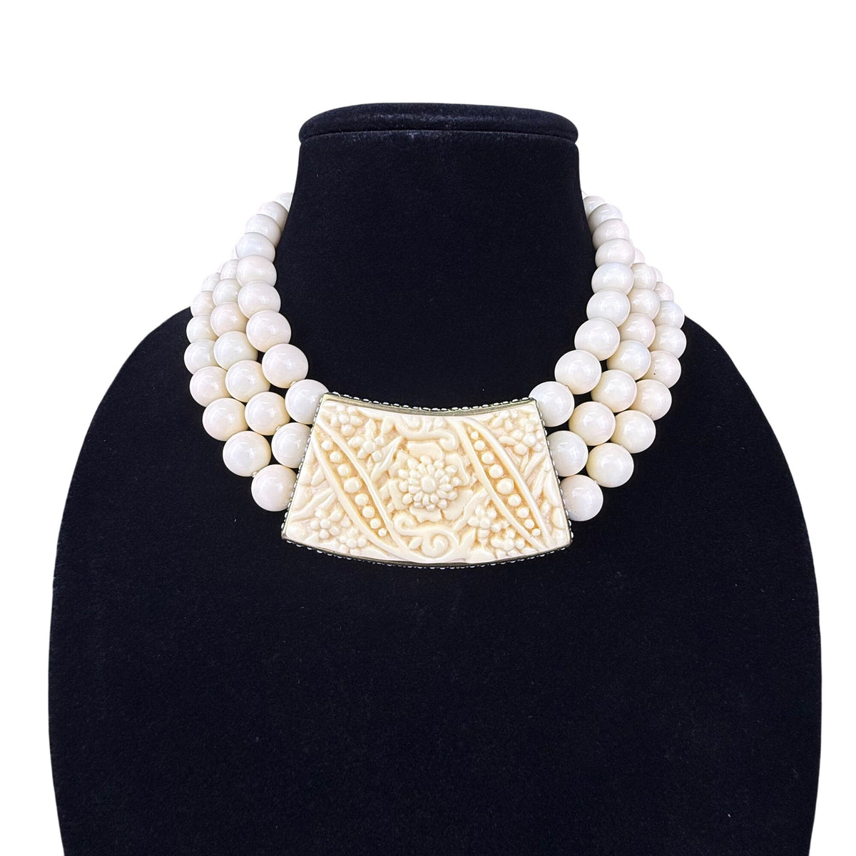 Vintage Ornate Cream Beaded Necklace With Intricate Centerpiece Adjustable Length