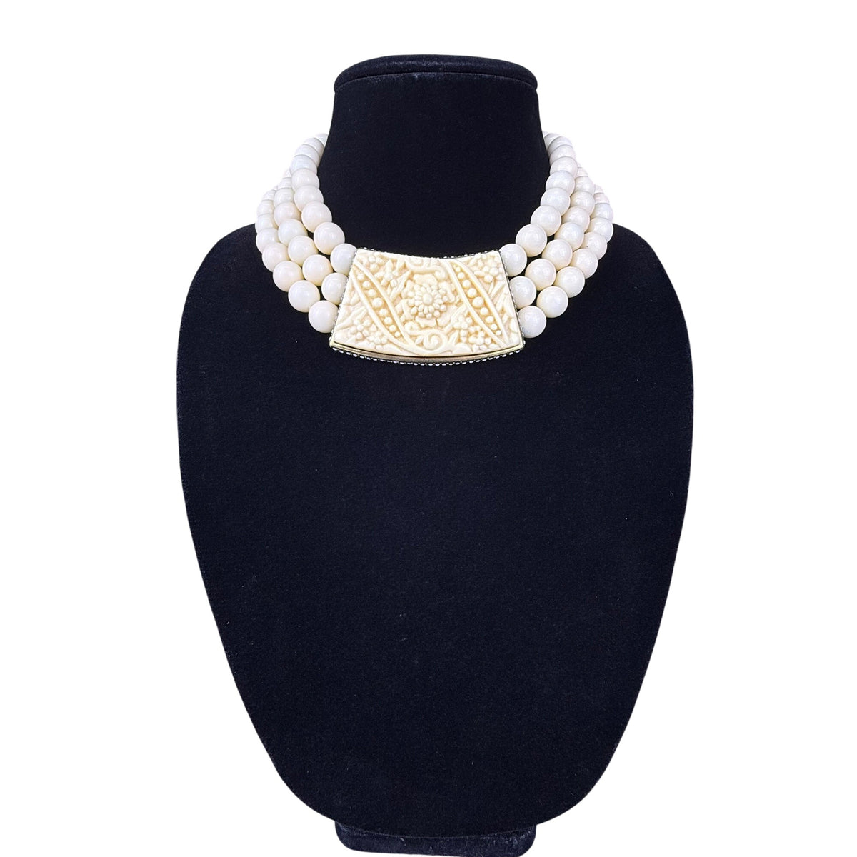 Vintage Ornate Cream Beaded Necklace With Intricate Centerpiece Adjustable Length
