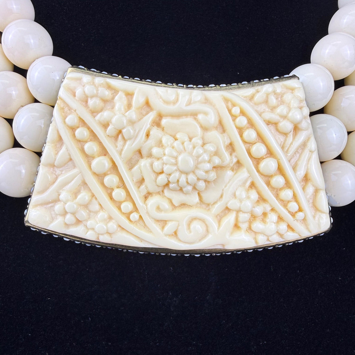 Vintage Ornate Cream Beaded Necklace With Intricate Centerpiece Adjustable Length