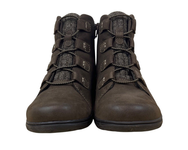 Clarks Womens Brown Nubuck Knit Cuff & Side Zip Closure Ankle Boots Sz 8.5W
