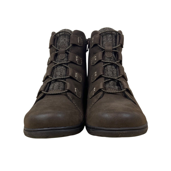 Clarks Womens Brown Nubuck Knit Cuff & Side Zip Closure Ankle Boots Sz 8.5W