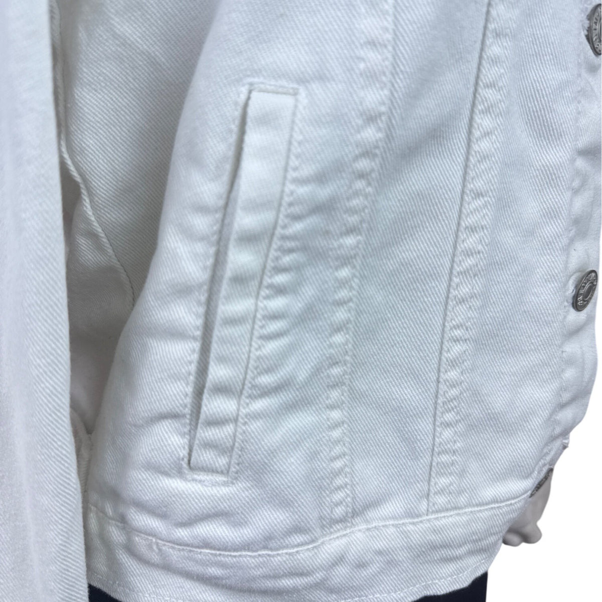 Love Tree Women's White Distressed Denim Jacket With Button Front & Pockets Size S