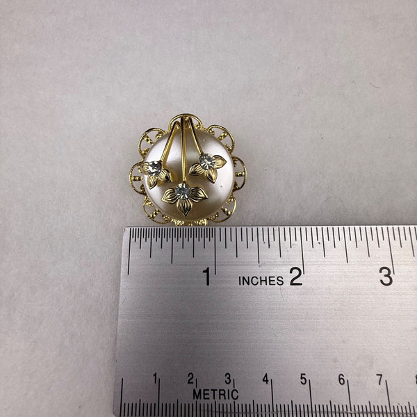 Vintage Gold Tone Flower Clip-On Earrings With Rhinestone Accents Round Filigree Design