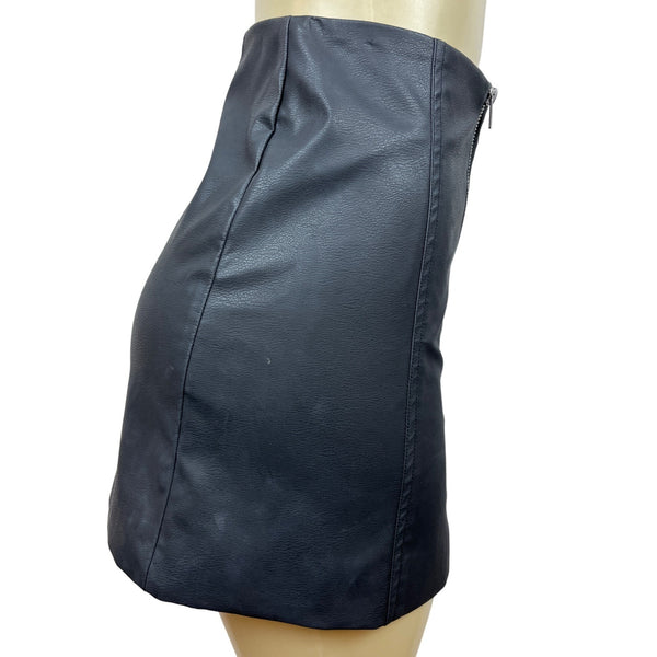 DIVIDED Women 's Black Faux Leather Zip Up Mini Skirt Size 2