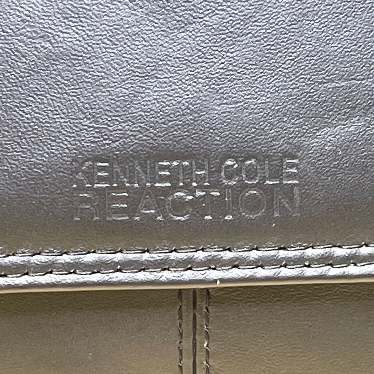 Kenneth Cole Reaction Men’s Black Manhattan Leather Laptop Briefcase