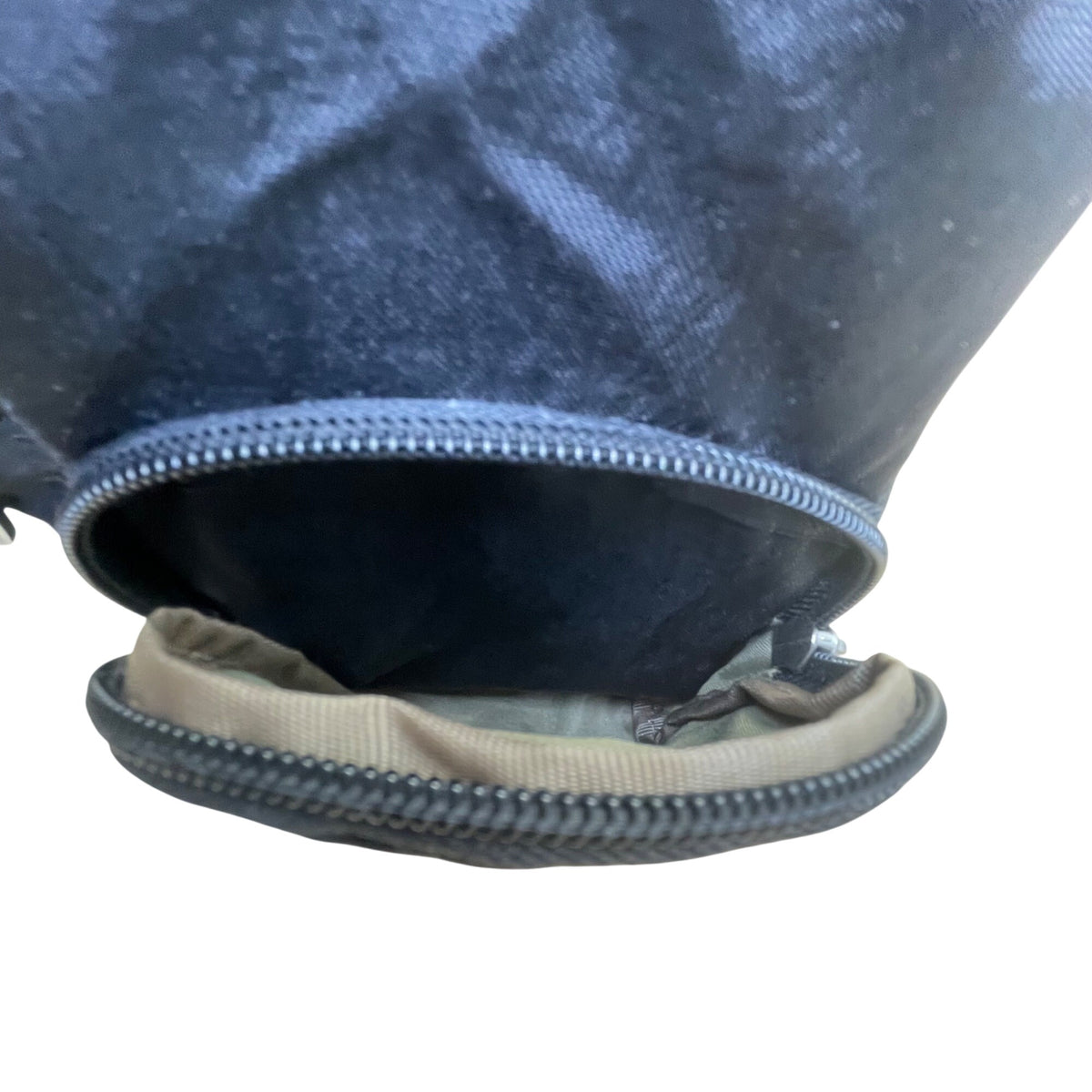 Baggallini Women’s Black Nylon Multi-Pocket Adjustable Crossbody Bag Size M