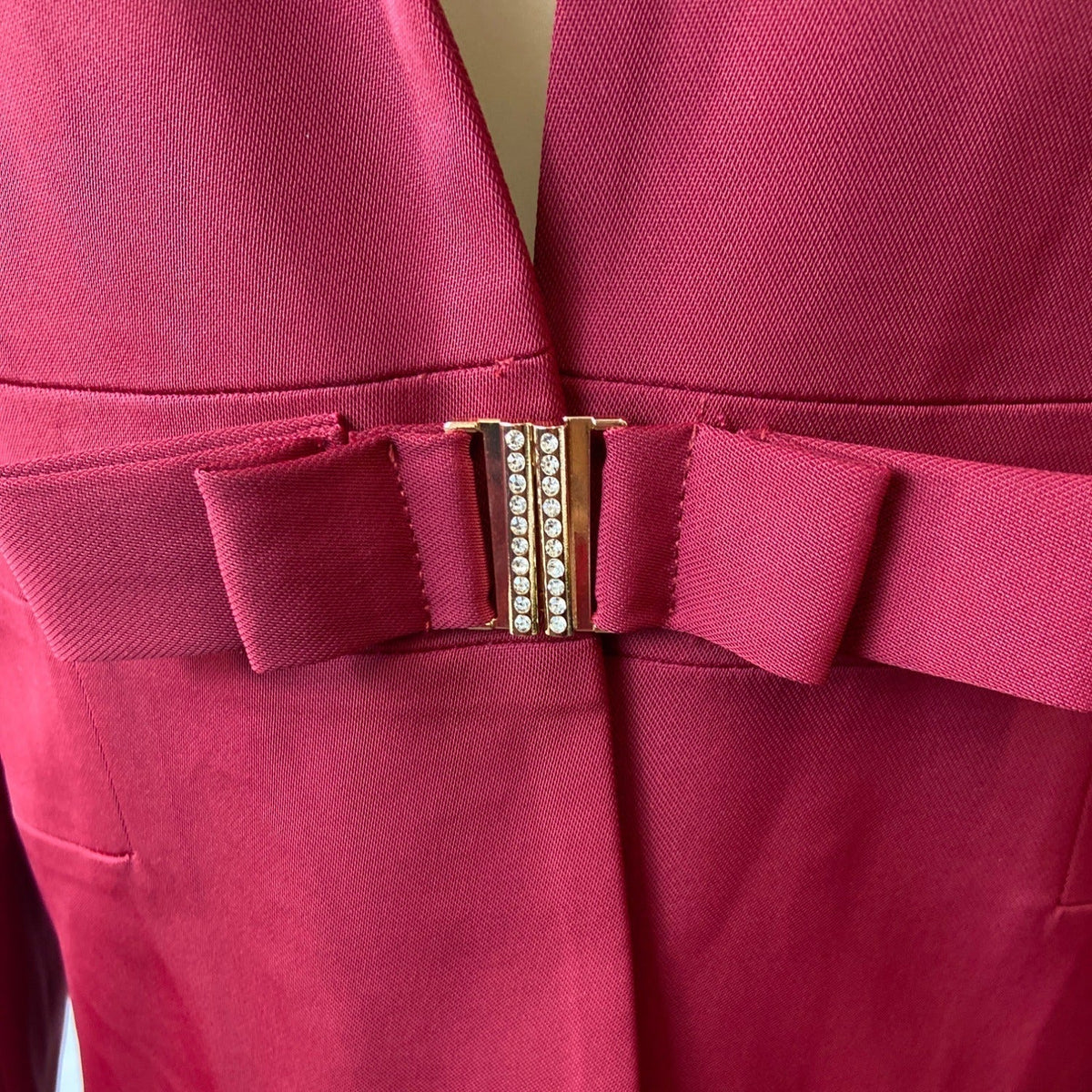 Modful Women's Red Tied Blazer with Rihnstone Belt Strap Sz XS - NWT