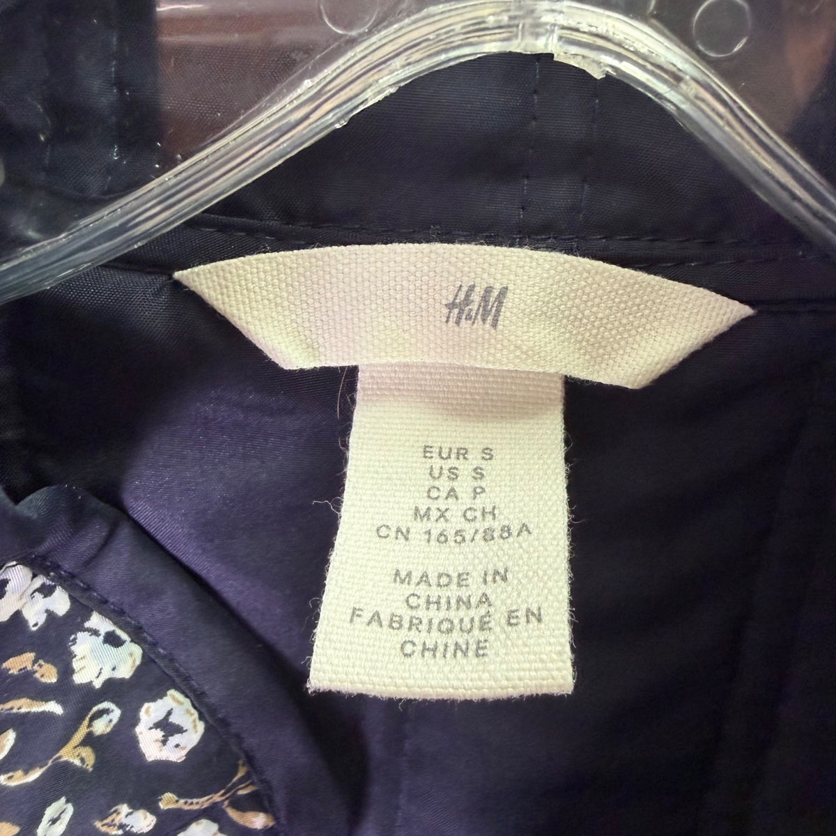 H&M Womens Navy Floral Quilted Lightweight Jacket Small Size Made In China