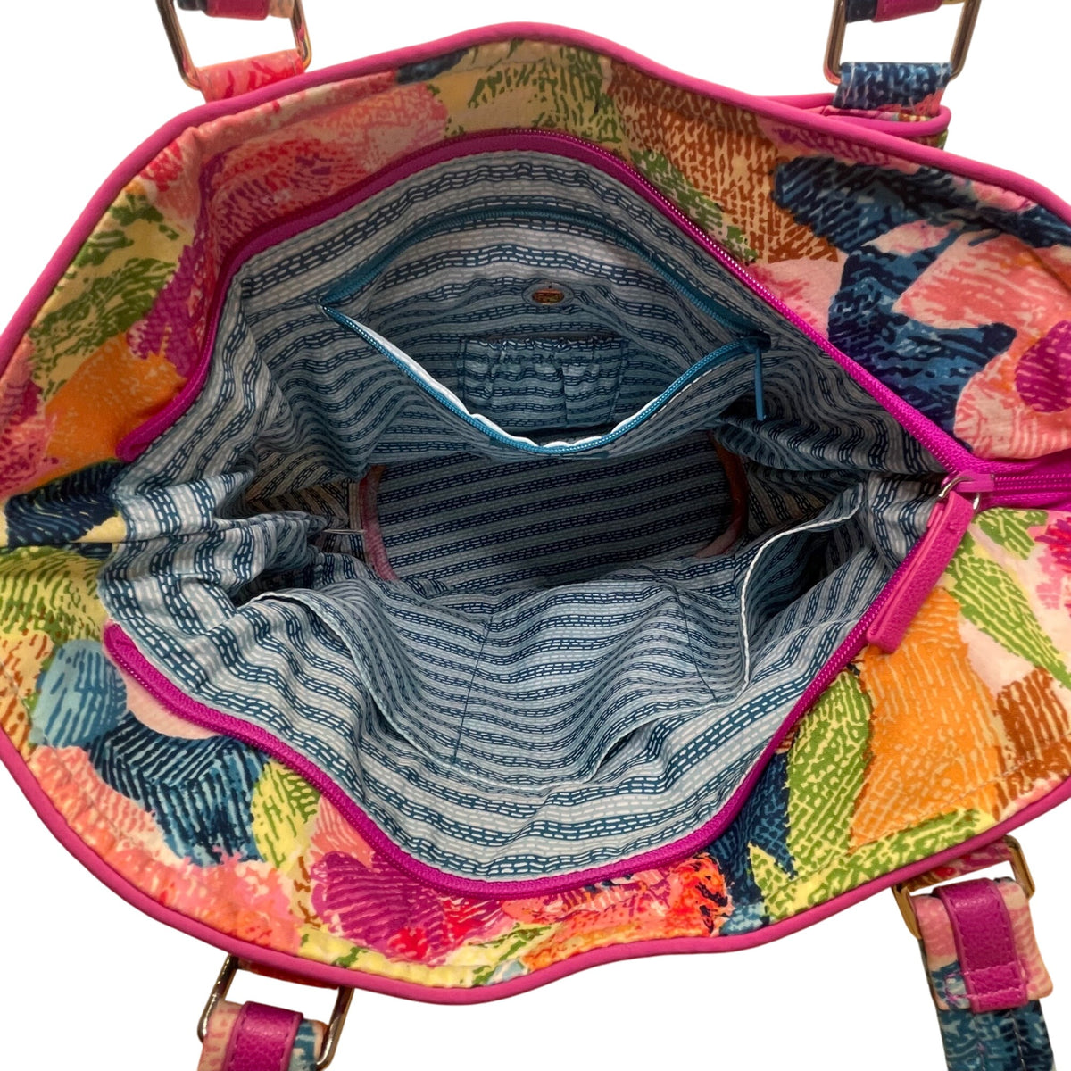 Vera Bradley Women’s Multicolor Quilted Floral Adjustable Straps Tote Bag