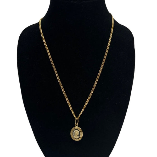 Vintage Women's Gold Tone Victorian Cameo Pendant Chain Necklace - 24in