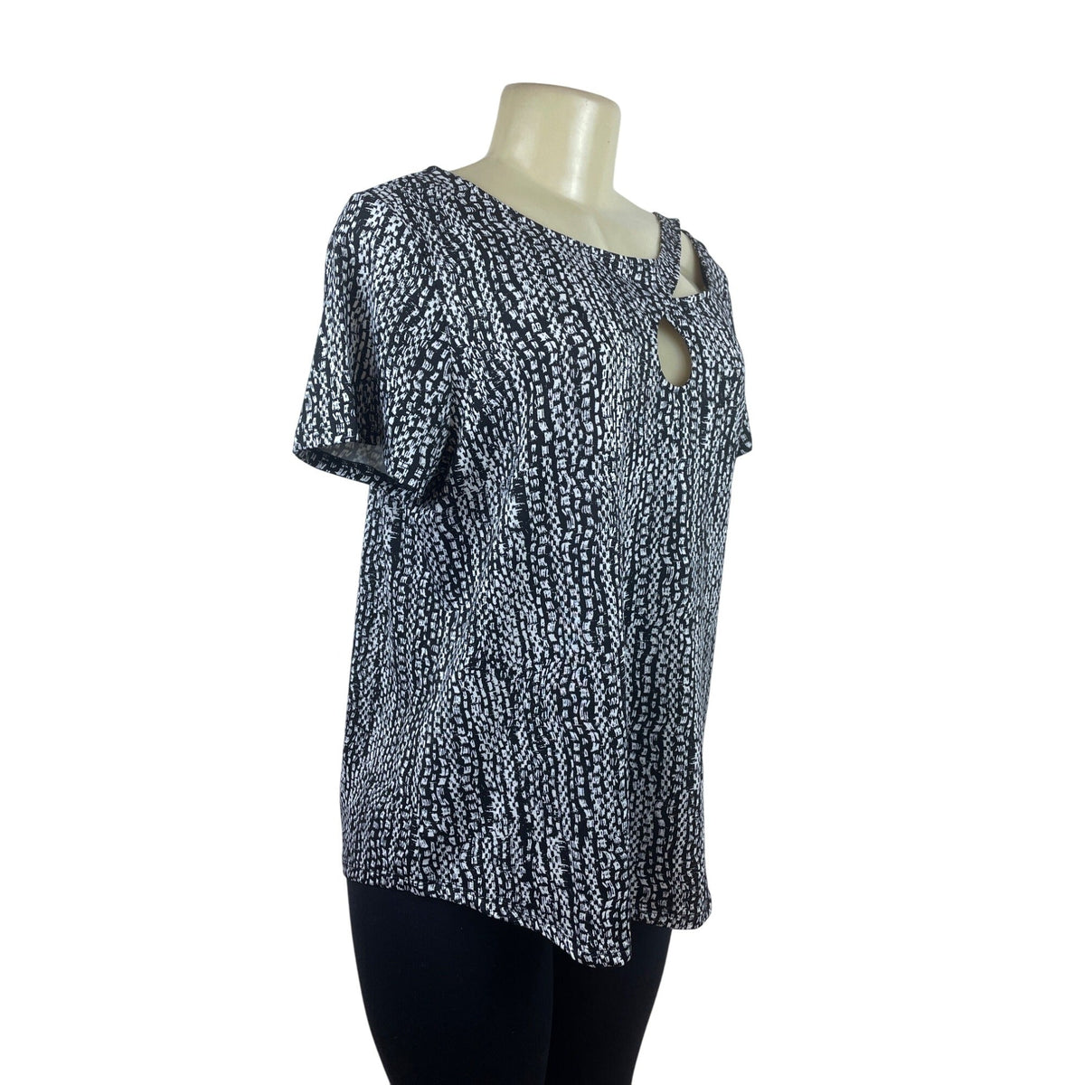 E-Maline Womens Black & White Abstract Print Keyhole Top Short Sleeve Sz L - New