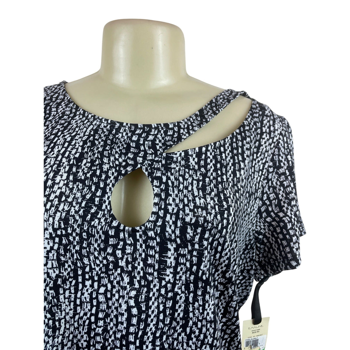 E-Maline Womens Black & White Abstract Print Keyhole Top Short Sleeve Sz L - New