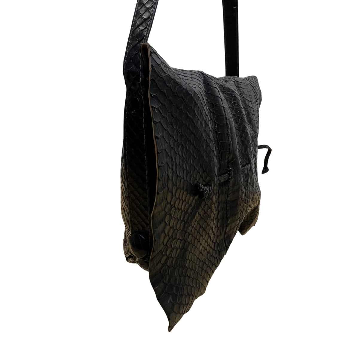 Vintage Womens Black Faux Snake Skin Suede Interior Crossbody Shoulder Bag