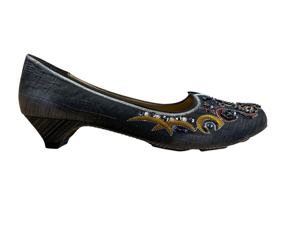 Rebels Women’s Grey Beaded Embroidered Katmandu Kitten Heel Shoes Size 7.5