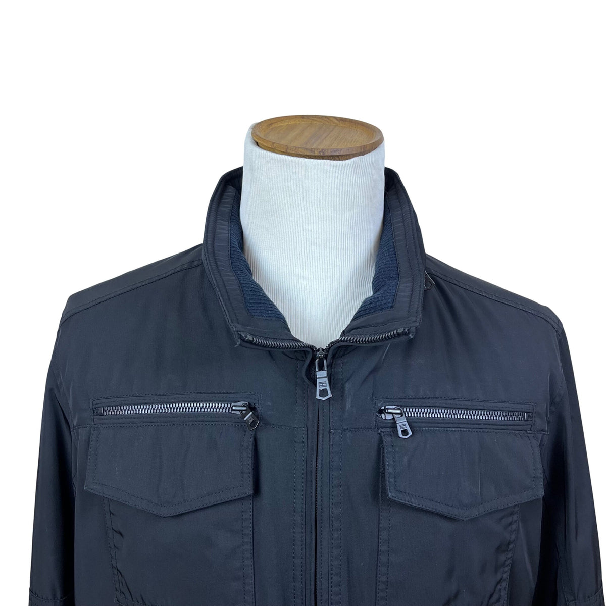 Tommy Hilfiger Mens Black Jacket With Zip Pockets Concealed Hood Size XL