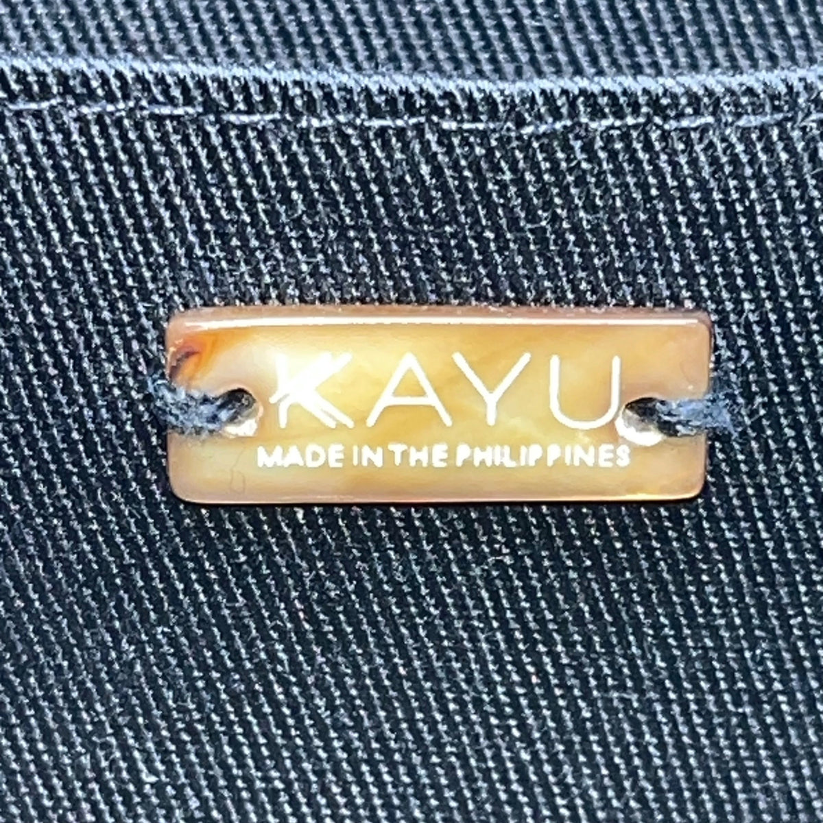 Kayu Women’s Beige & Black Woven With Retractable Gold Chain Strap Clutch Size S