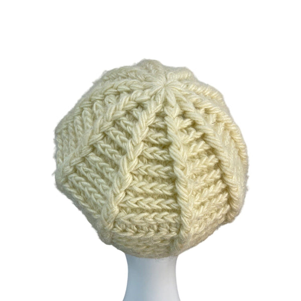 Handmade Chunky Knit Cream Acrylic fiber Newsboy Cap