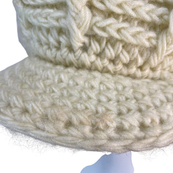 Handmade Chunky Knit Cream Acrylic fiber Newsboy Cap