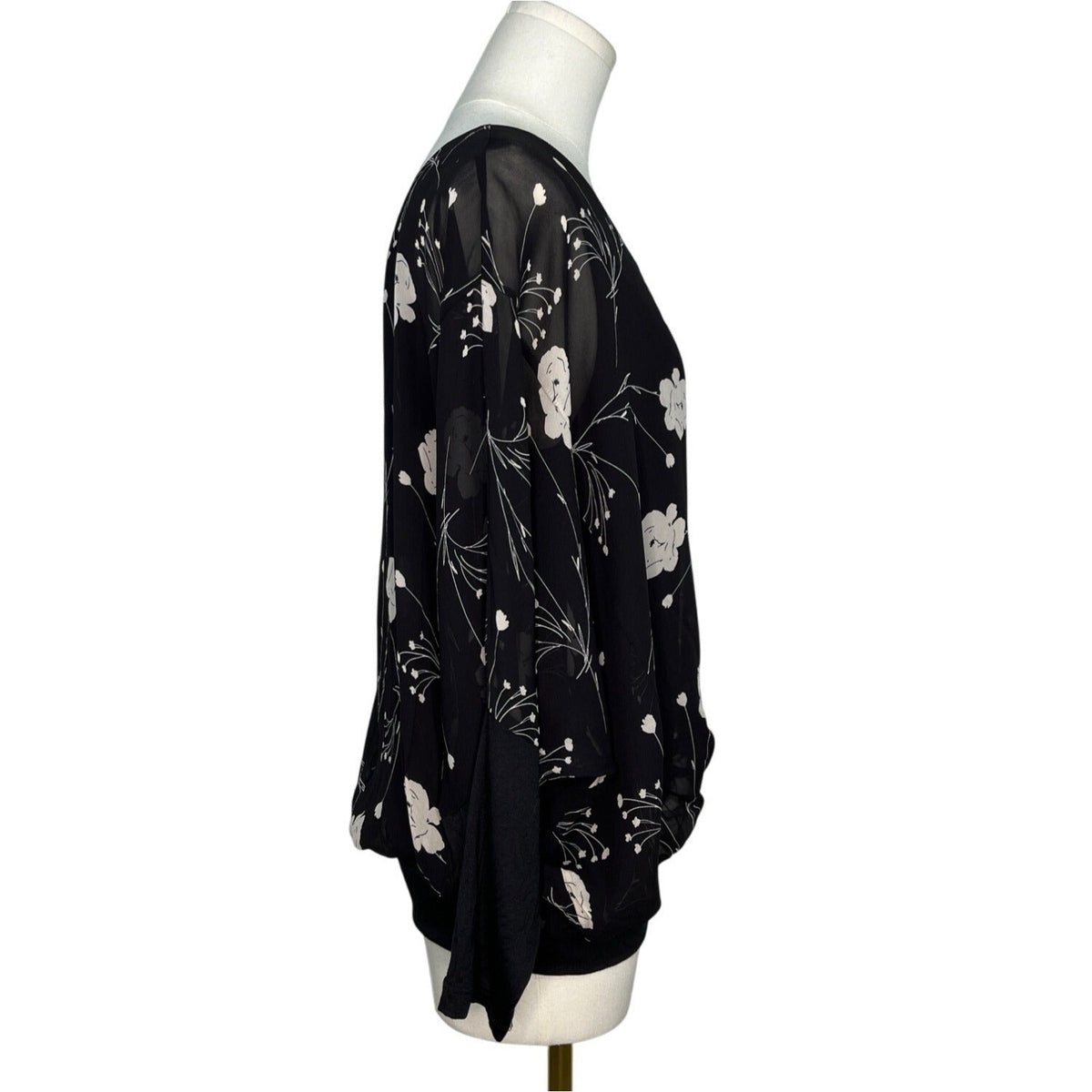 Karen Kane Womens Black Blouse With Floral Print Size M - New
