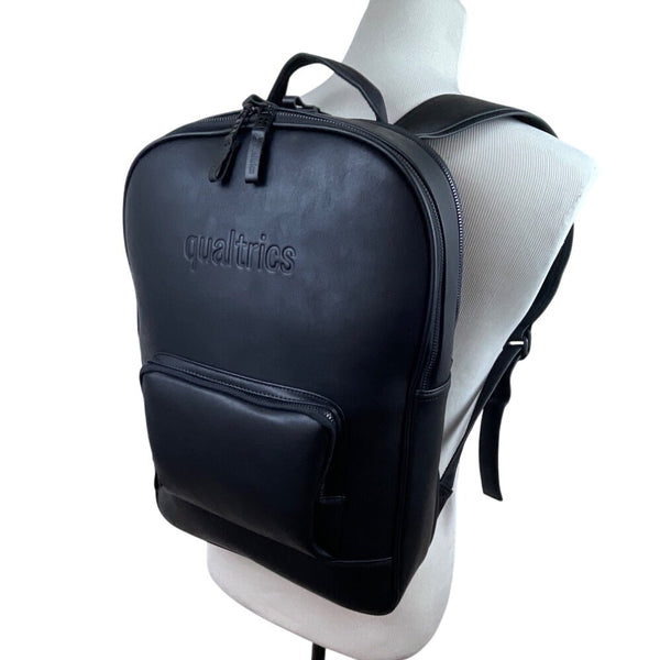 Qualtrics Black Waterproof Front Pocket & Adjustable Straps Travel Backpack Sz L