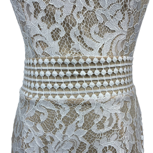 Pretty Little Things Women's White Bodycon Dress Size 4 (EUR 36)