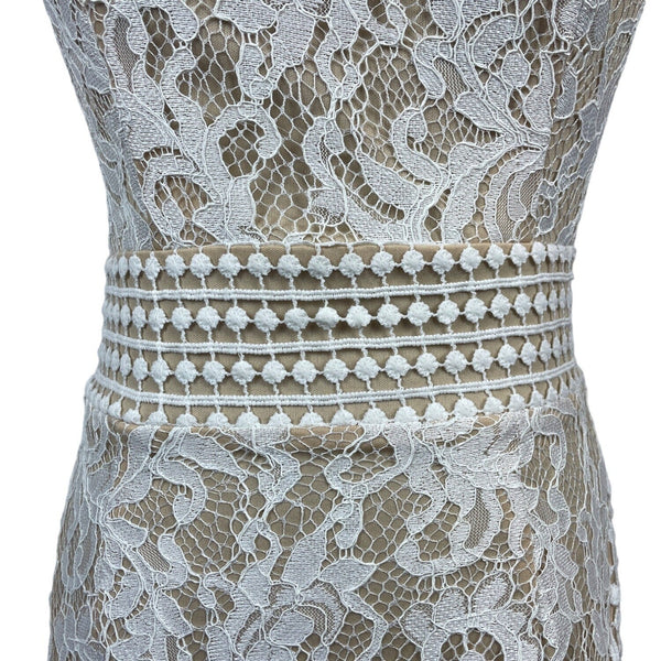 Pretty Little Things Women's White Bodycon Dress Size 4 (EUR 36)